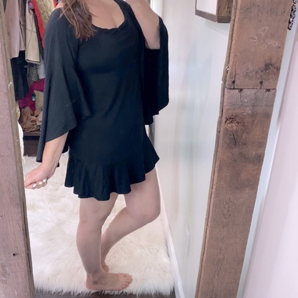 Susana Monaco black dress with bell sleeves size small - Picture 2 of 5